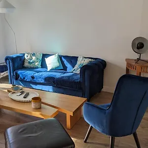 https://maison-de-charme-isle-sur-la-sorgue.fr-provencehotel.com